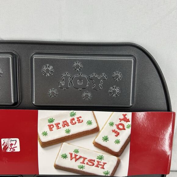 Crate & Barrel Christmas Holiday Cookie Bar Pan NEW - Picture 5 of 7